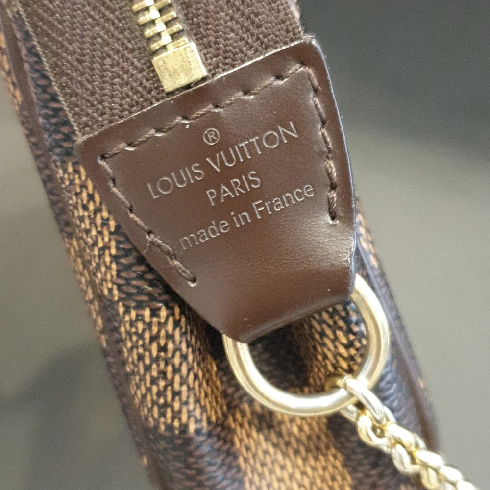 Louis Vuitton Eva Damier - Picture 5 of 15